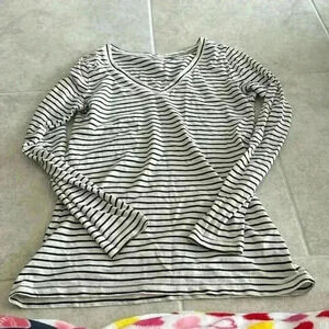 V-neck Long Sleeve Striped Shirt
